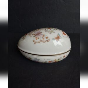Vtg 1974 Avon Egg Shaped Trinket Box Butterfly Fine Porcelain 22K Trim See Descr